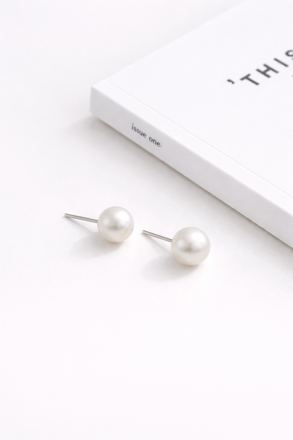 D 7-7.5mm | Lunar Halo | Stud Earrings | In stock｜Ships in 24h